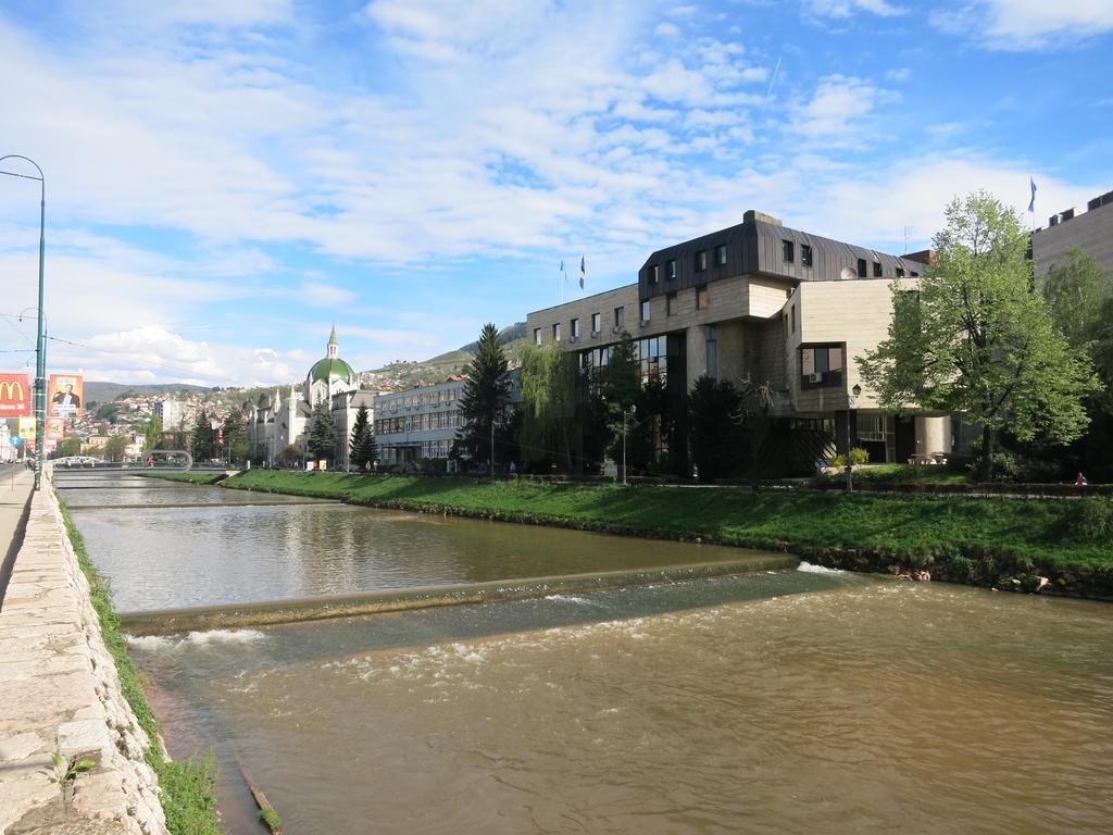 The Riverside Apartment - Downtown Saraievo Exterior foto